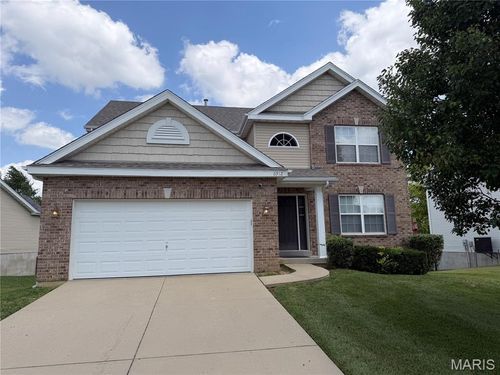 6912 Arbor Cove Dr, Fairview Heights, IL, 62208-2090 | Card Image