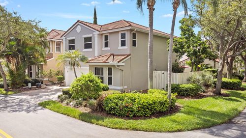 1140 Linden St, Hollywood, FL, 33019-4866 | Card Image
