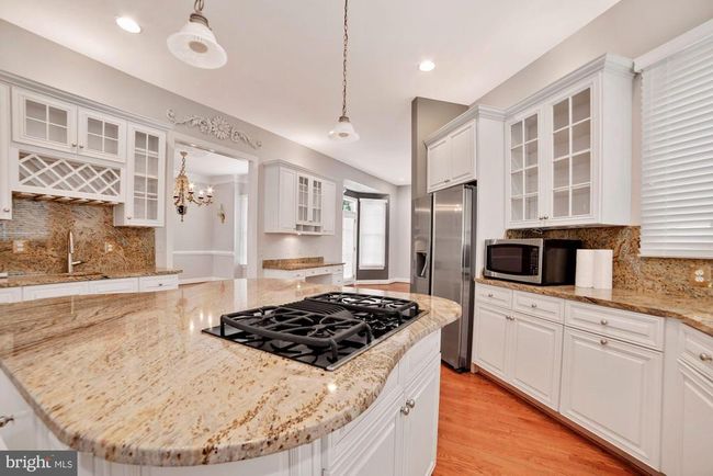 8238 Snead Loop, House other with 3 bedrooms, 3 bathrooms and null parking in GAINESVILLE VA | Image 4