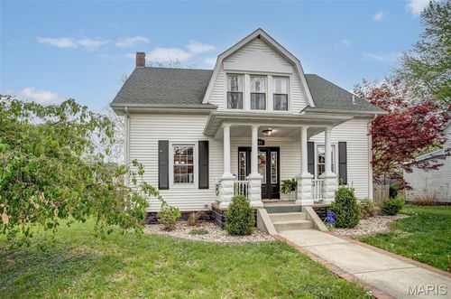 709 Cypress Street, Highland, IL, 62249 | Card Image