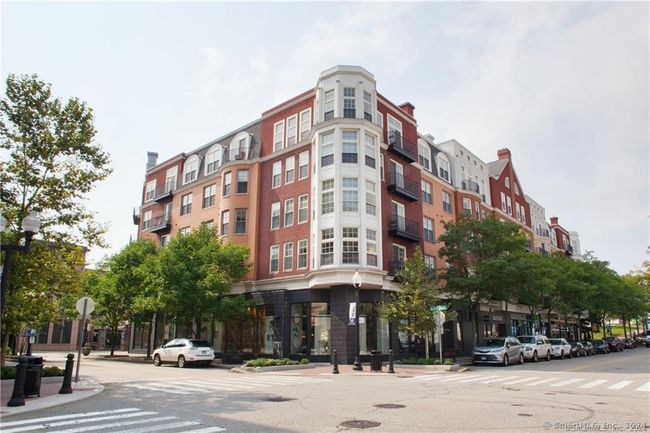APT-215 - 85 Memorial Rd, Condo with 1 bedrooms, 1 bathrooms and null parking in West Hartford CT | Image 27