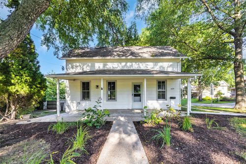 629 N Governor St, Iowa City, IA, 52245-6029 | Card Image