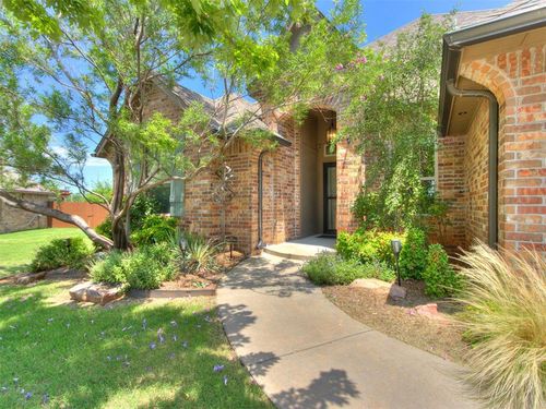 3705 Presidio Cir, Norman, OK, 73072-2029 | Card Image