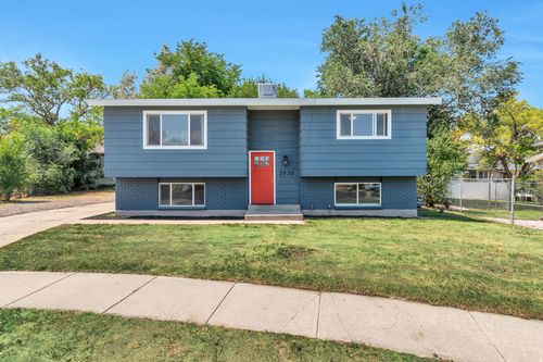 3930 Elaine Dr, Salt Lake City, UT, 84120 | Card Image