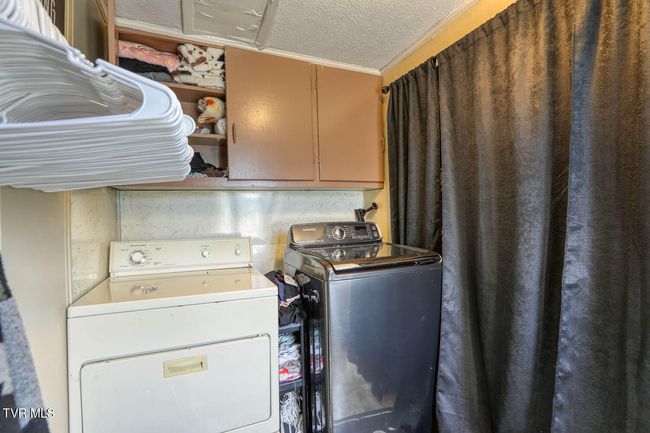 18241828 Netherland Inn Rd, House other with 2 bedrooms, 1 bathrooms and null parking in Kingsport TN | Image 41