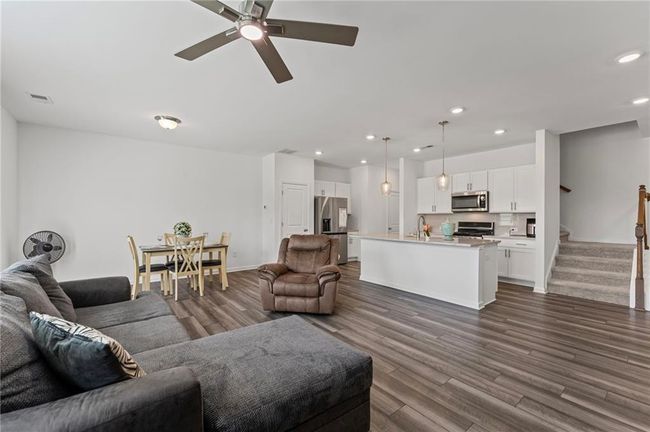 3560 Bexton Dr, Townhouse with 3 bedrooms, 3 bathrooms and null parking in Duluth GA | Image 16