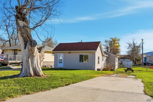 2030 Park Ave, Sturgis, SD, 57785-3035 | Card Image