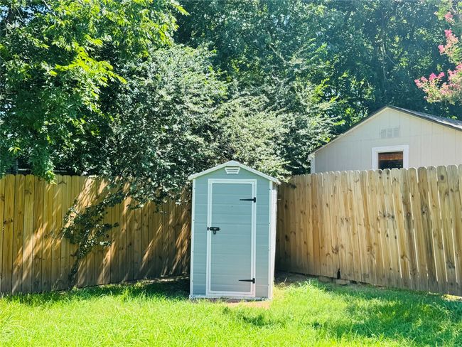 1015 W Sycamore St, House other with 3 bedrooms, 2 bathrooms and null parking in Sherman TX | Image 37