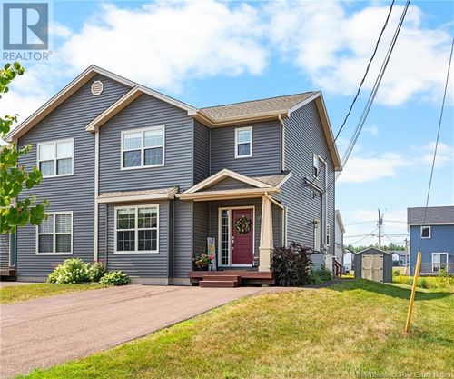 257 Erinvale Dr, Moncton, NB, E1A9S1 | Card Image