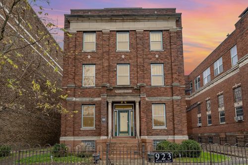 923 Bank St, Cincinnati, OH, 45214-1973 | Card Image
