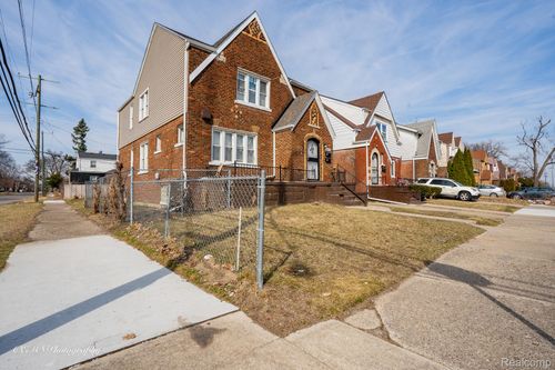 15005 Steel St, Detroit, MI, 48227-4058 | Card Image