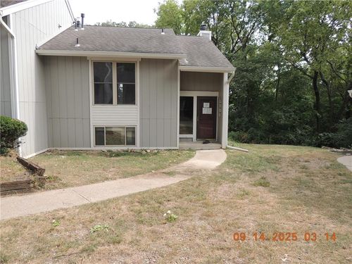 5708 N Oregon Ave, Kansas City, MO, 64151-2642 | Card Image