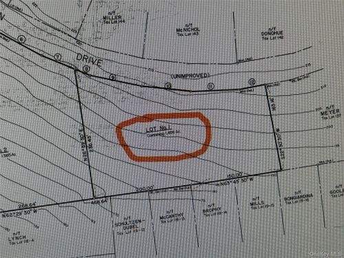15 Hamilton Dr, Stony Point, NY, 10980-1535 | Card Image