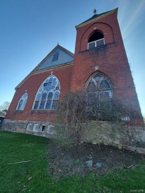 349 Monroe St, Lapeer, MI, 48446-2056 | Card Image