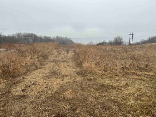 3707 Eckert Ln, Genoa, WI, 54632 | Card Image