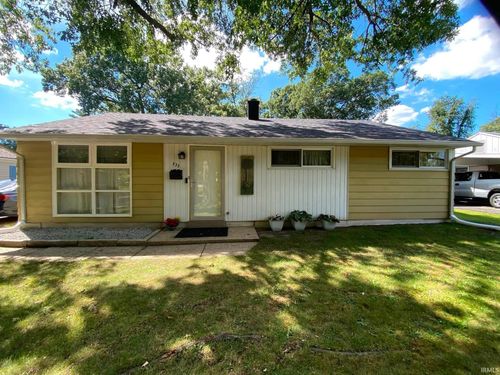 333 Manchester Dr, South Bend, IN, 46615-3223 | Card Image