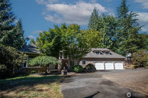 18109 236th Ave Ne, Woodinville, WA, 98077-6759 | Card Image