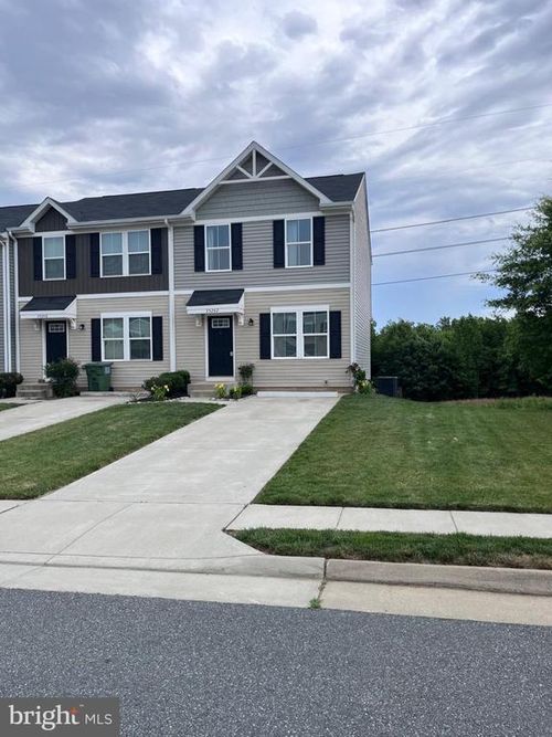 35202 Sara Ct, LOCUST GROVE, VA, 22508-2276 | Card Image