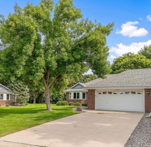 7085 24th St N, Oakdale, MN, 55128-4503 | Card Image