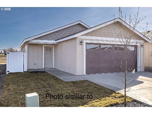 720 Tinley St, Stanfield, OR, 97875-4663 | Card Image
