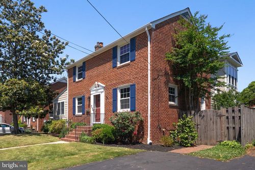 4409 1st St S, ARLINGTON, VA, 22204-1312 | Card Image