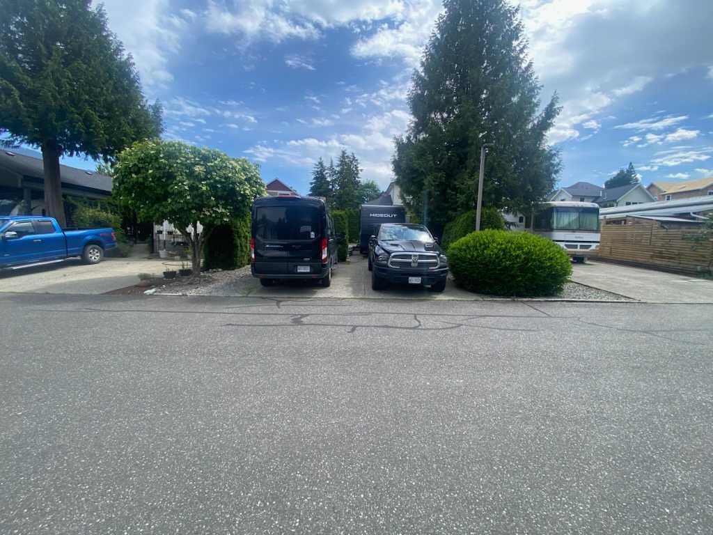 Land in Mission