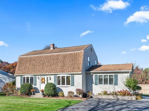 157 Wildwood Ave, Springfield, MA, 01118-1955 | Card Image