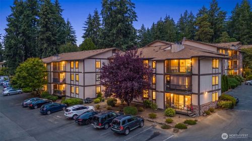 r317-4601 Grandview Dr W, University Place, WA, 98466-1009 | Card Image