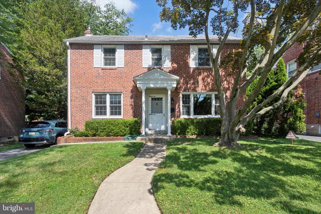 Laurel Ave, Aldan, PA 19018