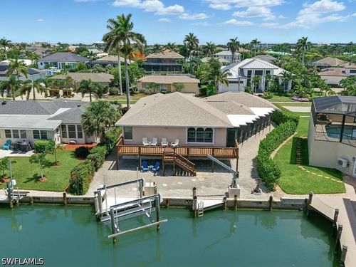 851 Perrine Ct, MARCO ISLAND, FL, 34145-6800 | Card Image