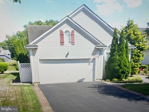 18 Avebury Ct, REHOBOTH BEACH, DE, 19971-8601 | Card Image