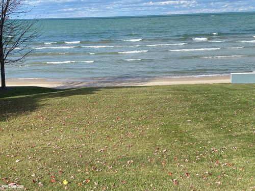 3881 Port Austin Rd, Caseville, MI, 48725-9790 | Card Image