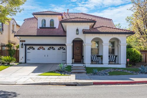 113 S Pacifico St, Mountain House, CA, 95391-2073 | Card Image