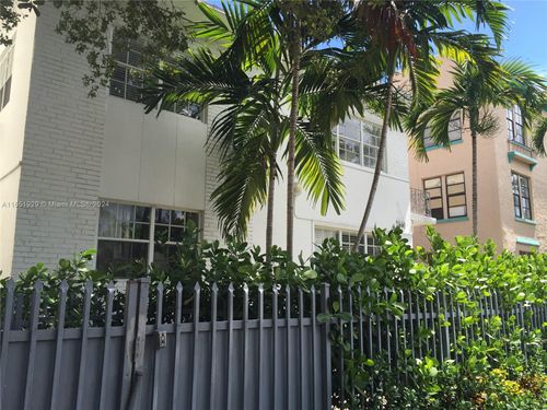 apt-8-1551 Michigan Ave, Miami Beach, FL, 33139-3351 | Card Image