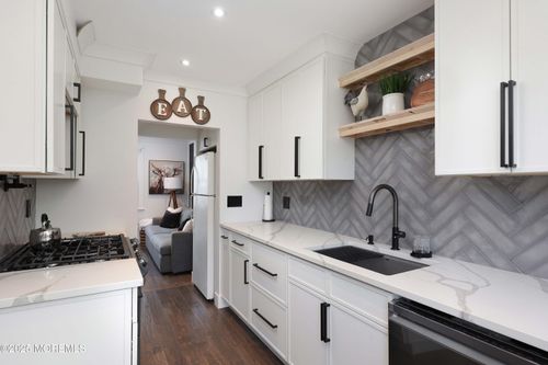 28 Belshaw Ave, Eatontown, NJ, 07724-2932 | Card Image