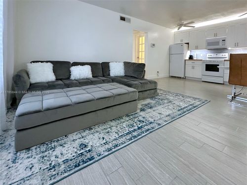 apt-1301-2201 Ne 66th St, Fort Lauderdale, FL, 33308-1233 | Card Image