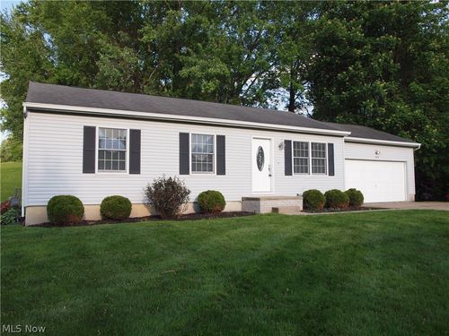 1422 Woodlawn Ave, Canton, OH, 44708-2771 | Card Image