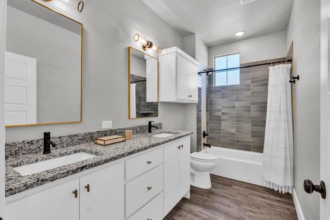 6803 52 Nd St, House other with 3 bedrooms, 2 bathrooms and null parking in Lubbock TX | Image 24