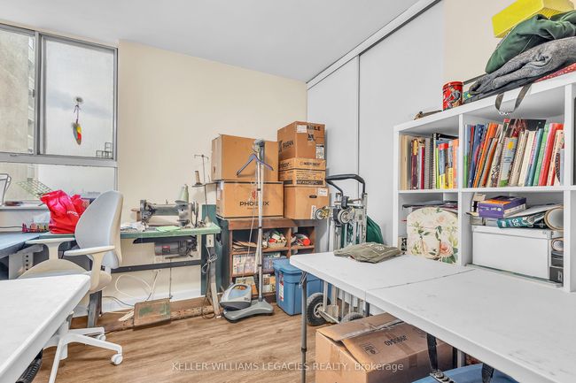 2001 - 1 Massey Sq, Condo with 2 bedrooms, 1 bathrooms and null parking in East York ON | Image 16