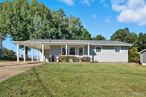 941 Westridge Dr, Pacific, MO, 63069-2639 | Card Image