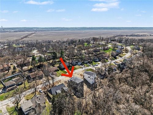 5516 Nw Verlin Dr, Kansas City, MO, 64152-3233 | Card Image