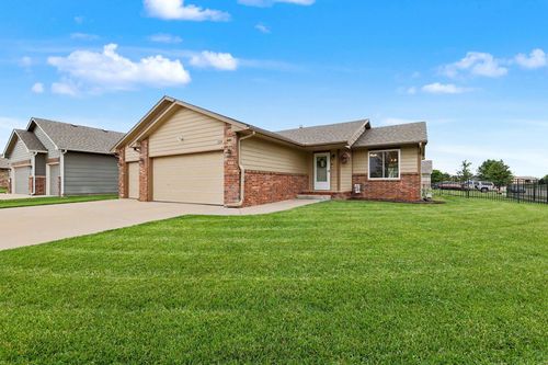 3724 S Westgate, Wichita, KS, 67215 | Card Image