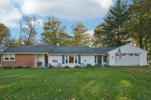 175 Maple Ln, Ontario, OH, 44906-2346 | Card Image