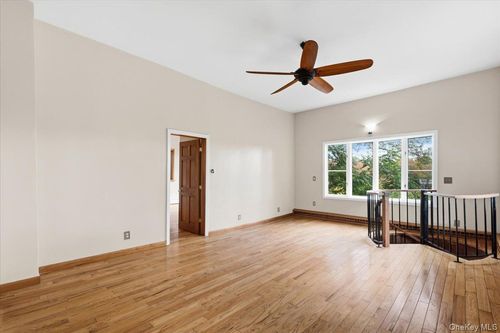 a-333 Lake Shore Rd, Putnam Valley, NY, 10579-1318 | Card Image