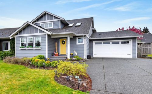 1219 Slater Pl, Comox, BC, V9M0A3 | Card Image