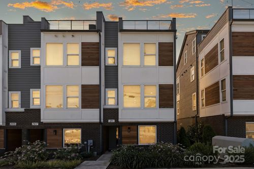 2111 Isom St, Charlotte, NC, 28208-5791 | Card Image