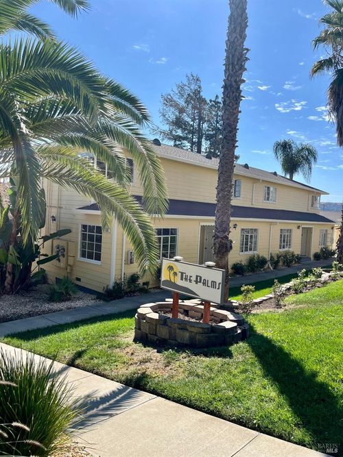 1-160 E J St, Benicia, CA, 94510 | Card Image