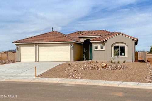 7-1653 Middle Creek Ln, Sierra Vista, AZ, 85635-0033 | Card Image
