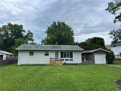 12 Fairlawn Dr, Honeoye Falls, NY, 14472-1216 | Card Image