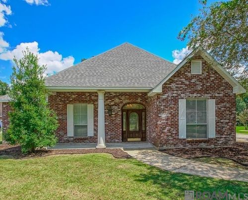 35096 Stonecastle Dr, Denham Springs, LA, 70706-8541 | Card Image